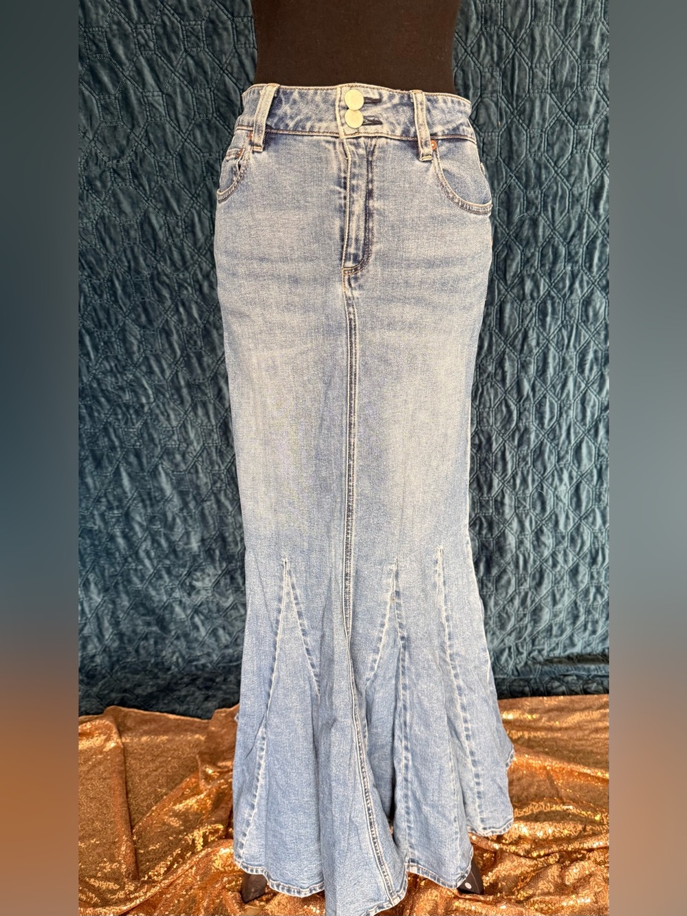 Alice + Olivia Light Blue Denim Flared Mermaid Skirt